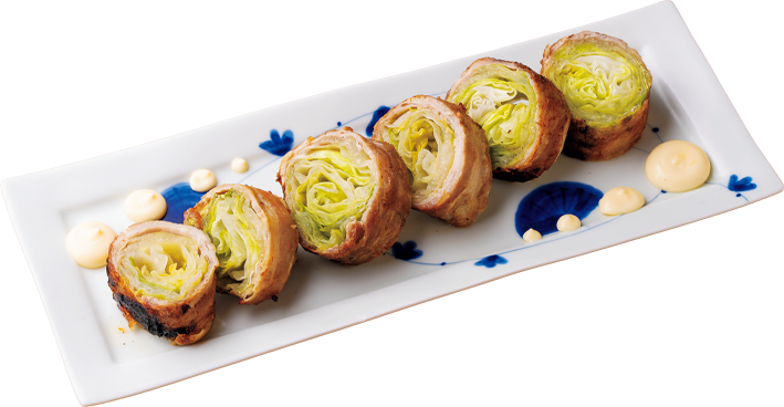 豚バラで新鮮なレタスを包んだレタス豚巻き